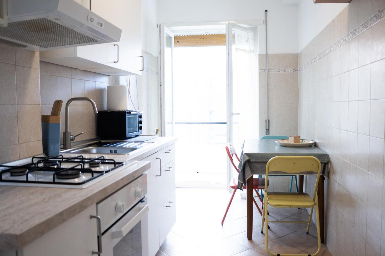 Nonna Pina Guest House Moderno Appartamento Vicino Metro AWifi,Netflix Rom Exterior foto